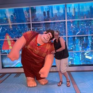 Meet your Posher, Lethia